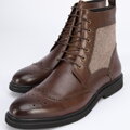 Pánska kožená členková obuv s motívom rybej kosti 95-M-502-4