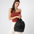 Plecak damski półokrągły elegancki w monogram czarny 98-4E-901-1