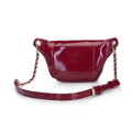 Dámska crossbody kabelka z eko kože s retiazkovým popruhom a detailmi zlatej farby 93-4Y-411-3