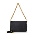 Kožená kabelka crossbody s retiazkou čierno-zlatá 100-4E-206-1G