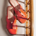 Dámske kožené šľapky s vykrojením 100-D-851-6