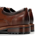 Pánske kožené poltopánky – klasická elegancia v modernom štýle