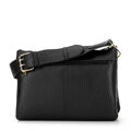 Dámska trojkomorová kožená crossbody kabelka čierna 99-4E-013-1