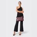 Dámska crossbody kabelka Wittchen z prírodnej kože s čistým vzhľadom