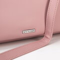 Dámska crossbody kabelka s dekoratívnymi viazaniami ružová 100-4Y-435-P