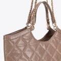Dámska shopper kabelka z ekokože s geometrickým prešívaním béžová 99-4Y-624-9