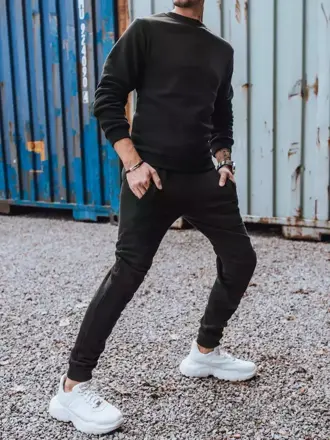 Čierna súprava bez kapucne