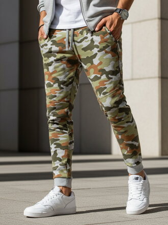 Štýlové maskáčové tepláky.