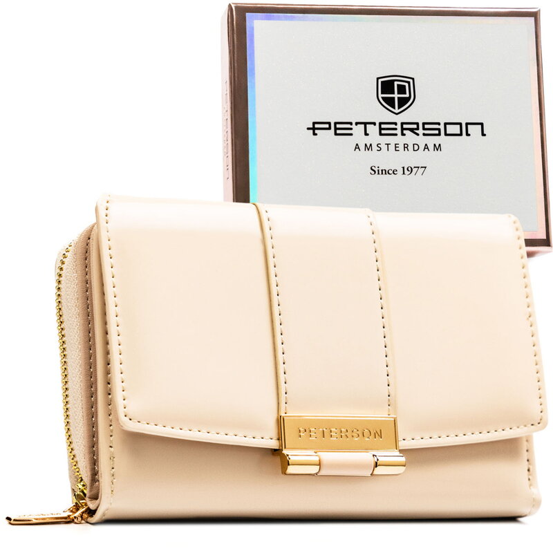 Béžová lakovaná dámska peňaženka z ekologickej kože v horizontálnom prevedení