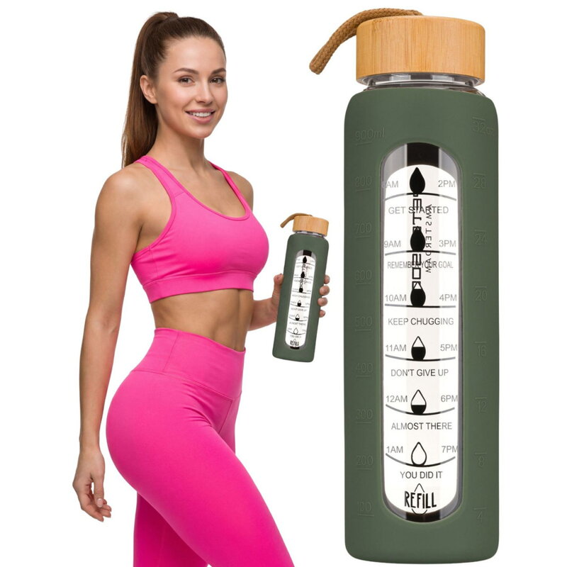 Motivačná sklenená fľaša na vodu 960 ml zelená so silikónovým obalom Peterson