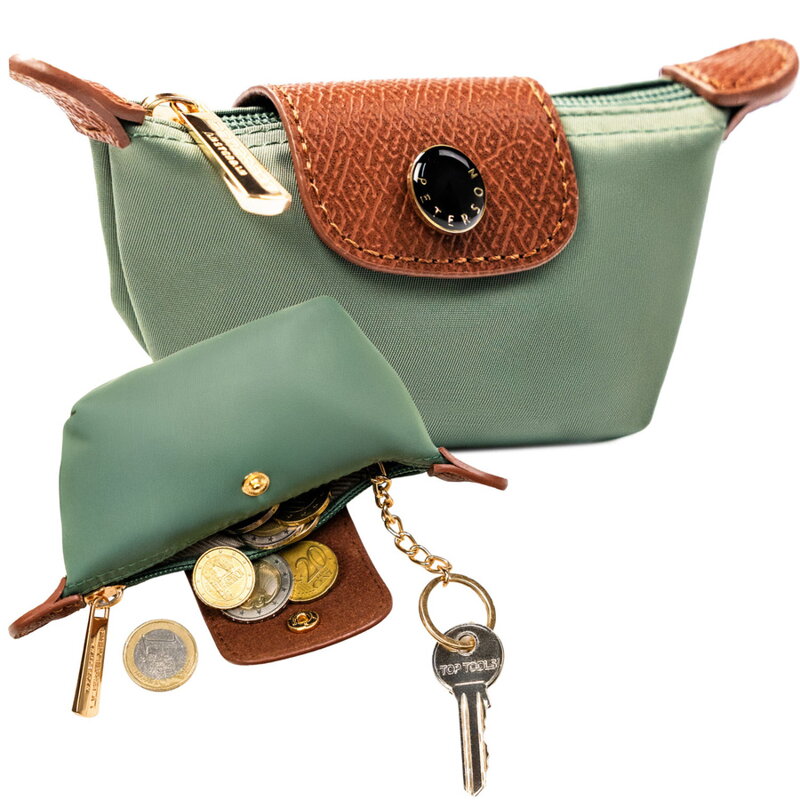 Svetlozelená kľúčenka Peterson z polyesteru a ekokože