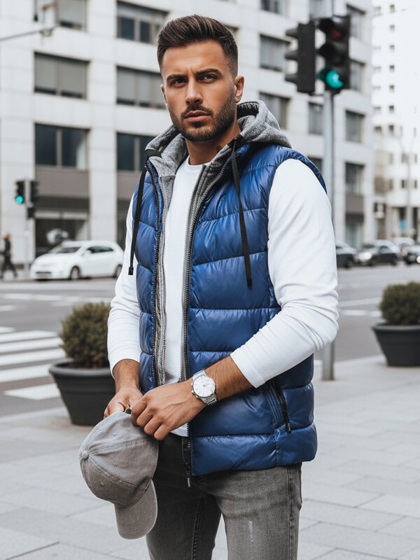 Pohodlná pánska vesta s kapucňou