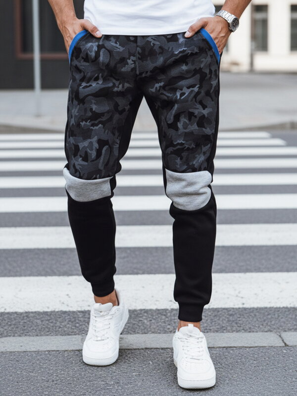 Pánske čierne camo tepláky Dstreet UX4429