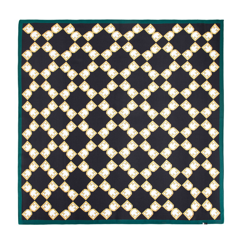 Hodvábna dámska šatka s geometrickým motívom čierno-zlatá 103-7D-S02-X5